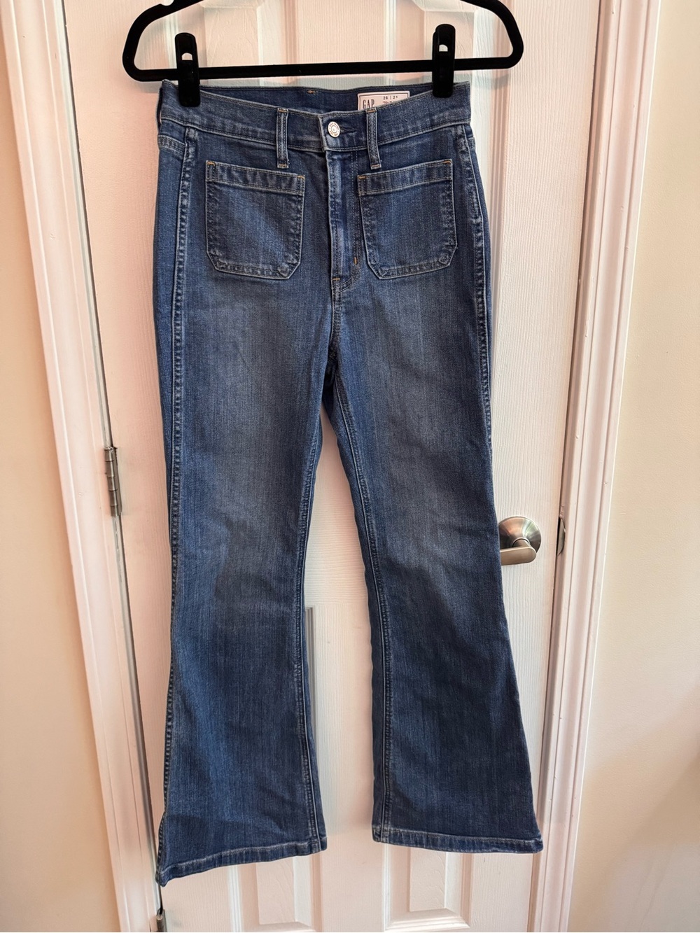 GAP 70s Flare High Rise Medium Wash Denim Jeans Size 26/2 short